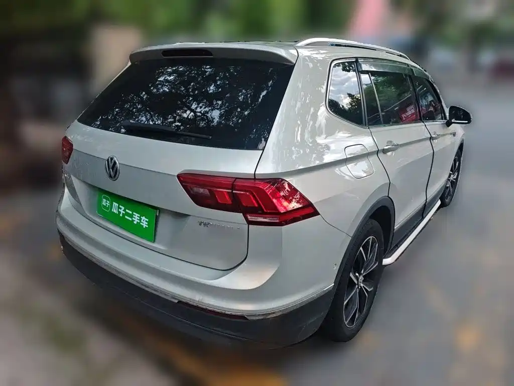 Volkswagen Tiguan L — миниатюра 4