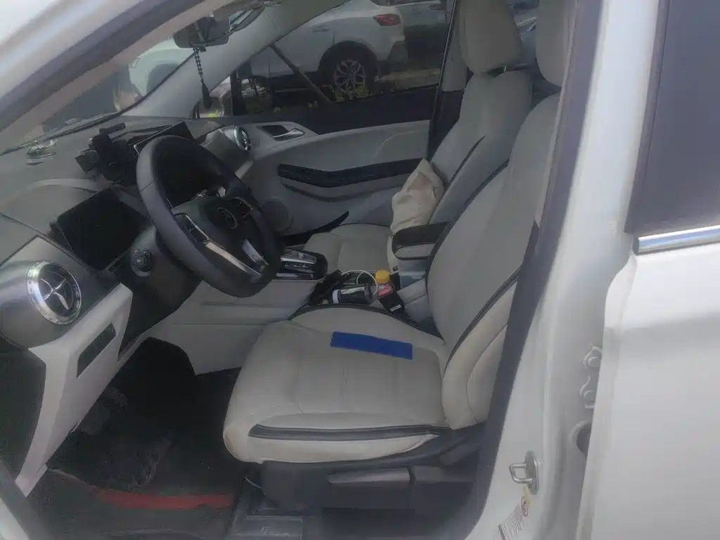 BYD Yuan Pro — миниатюра 16