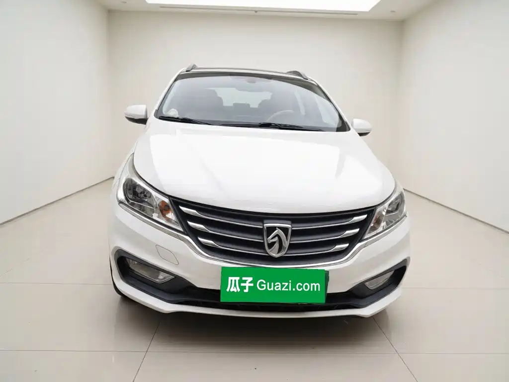 Baojun 310 — миниатюра 2