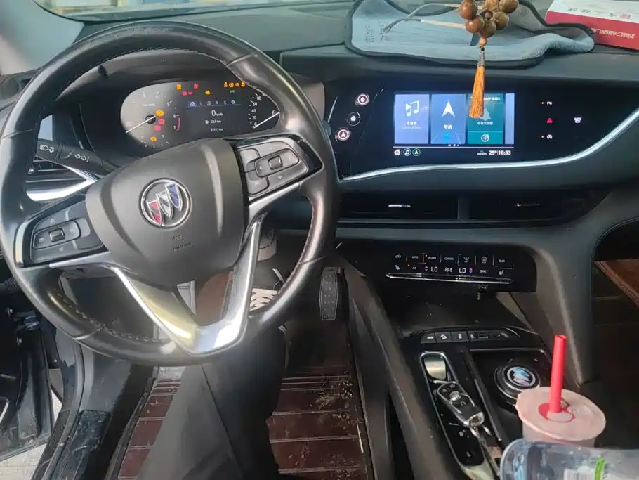 Buick Enclave — миниатюра 12