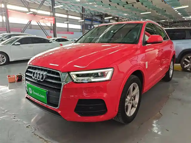AUDI  Q3 2019