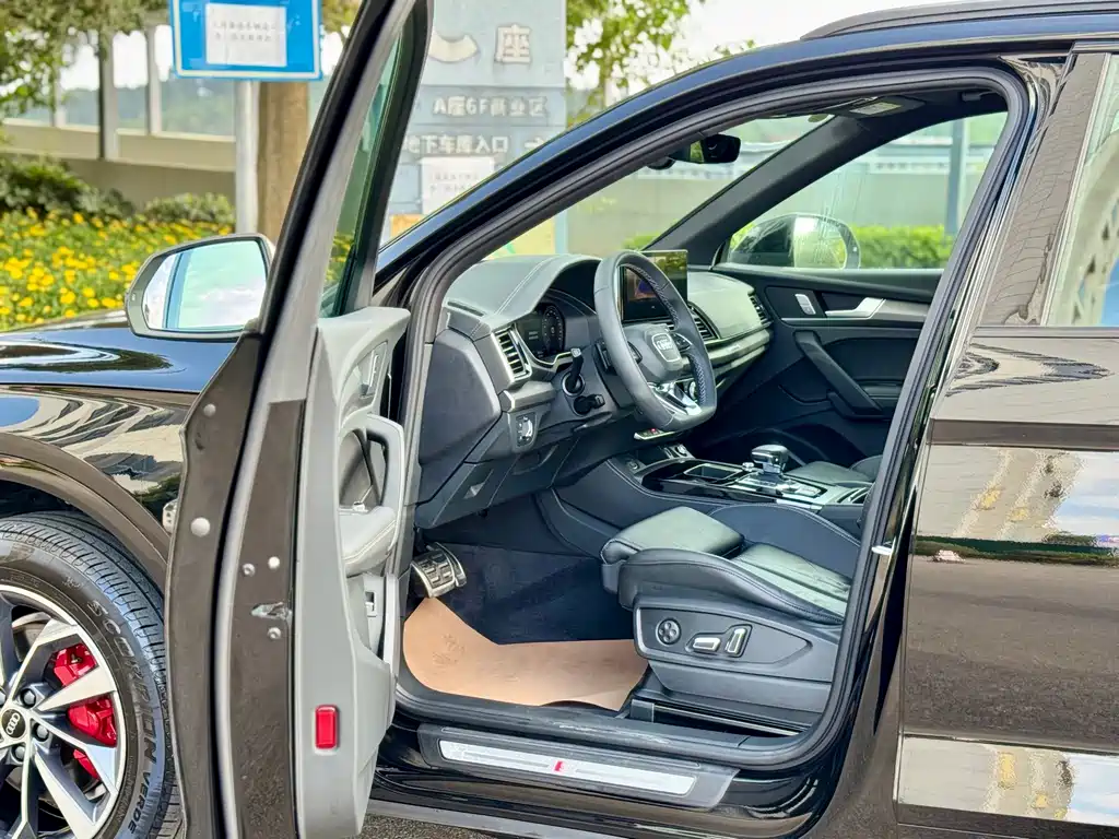 Audi Q5L — миниатюра 4