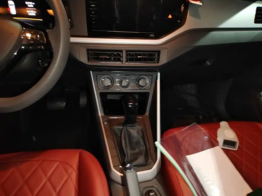 Volkswagen Polo — миниатюра 13