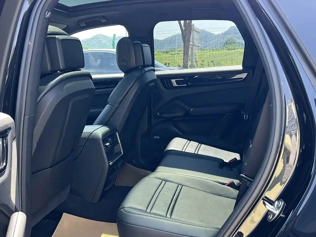 Porsche Cayenne 2019 Cayenne 3.0T