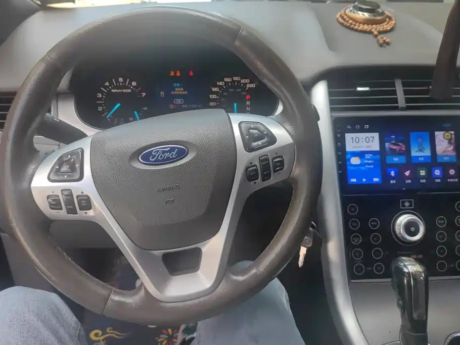 Ford Edge (Import) — миниатюра 12