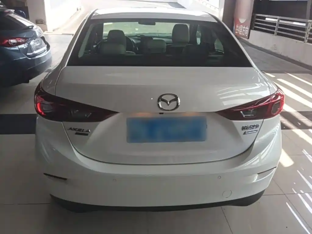 Mazda 3 Axela — миниатюра 6