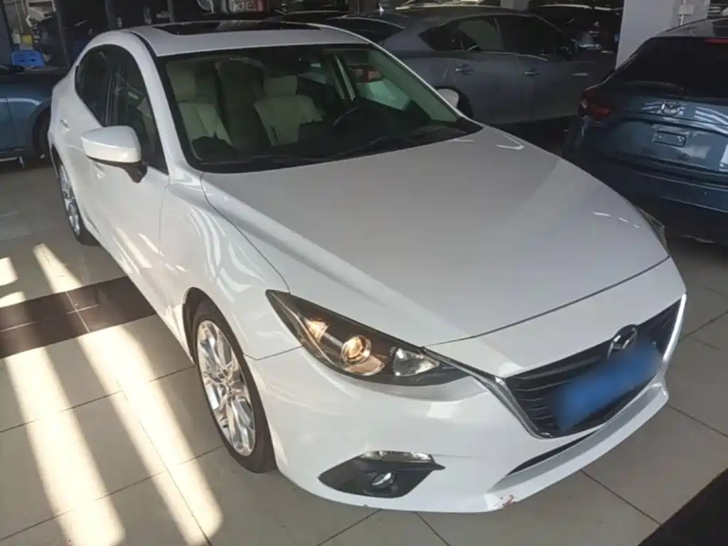 Mazda 3 Axela — миниатюра 4