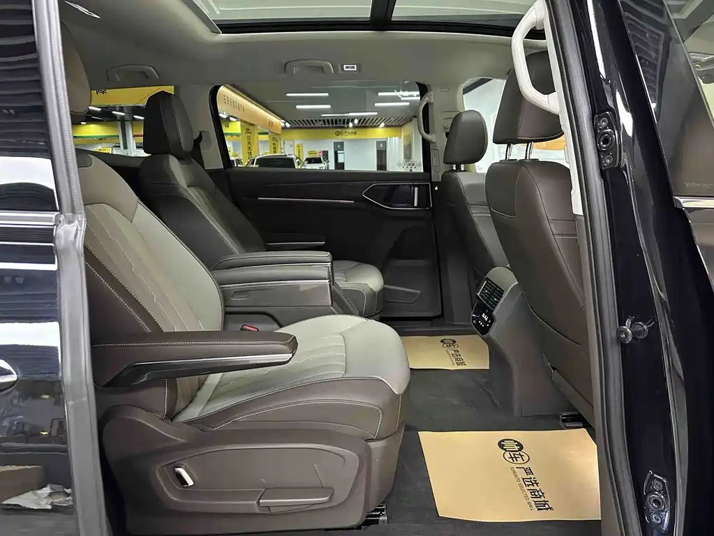Volkswagen Viloran — миниатюра 10