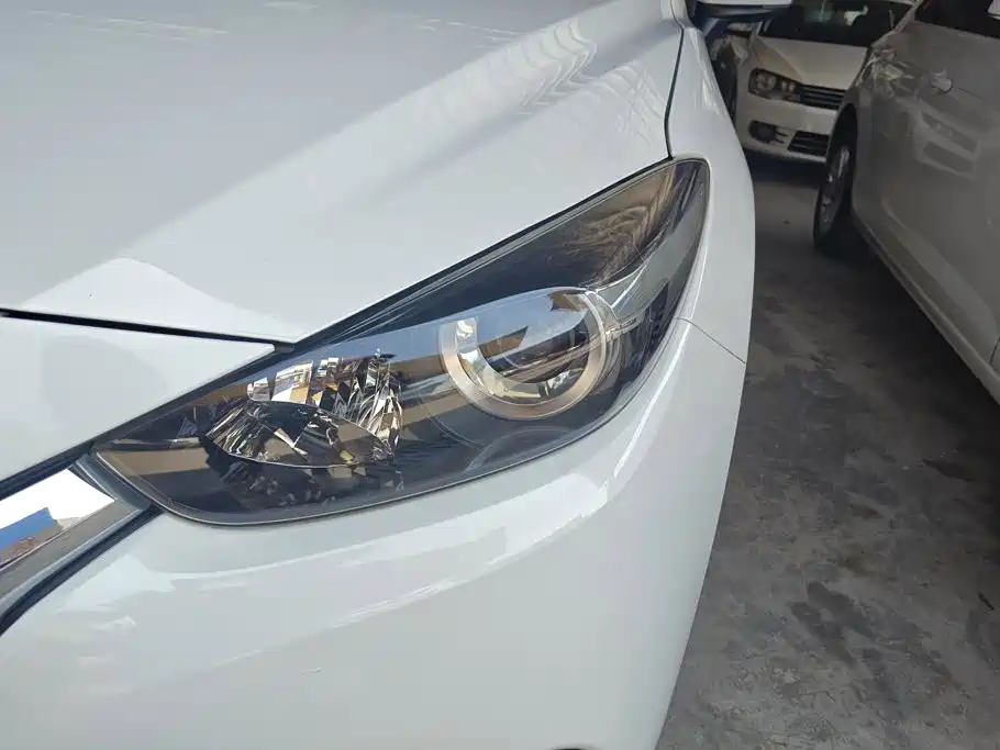 Mazda 3 Axela — миниатюра 5