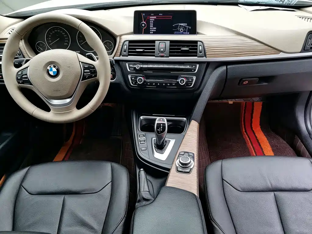 BMW 3 Series — миниатюра 7