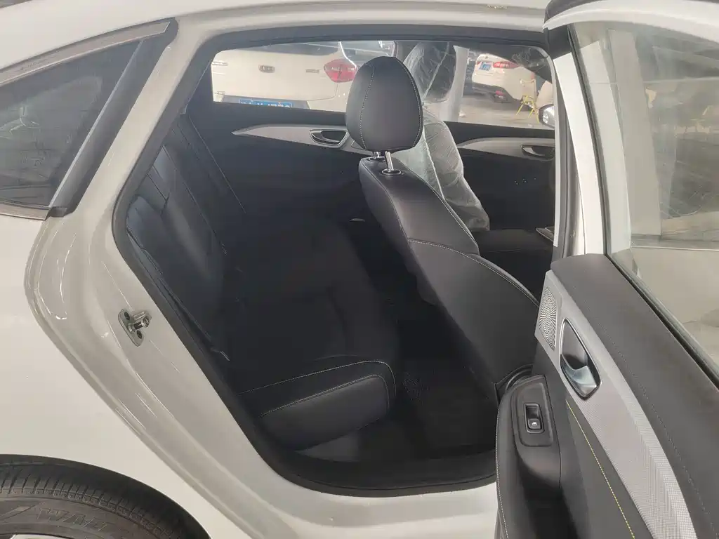 Roewe i6 MAX — фотографии объявления, Фото 15