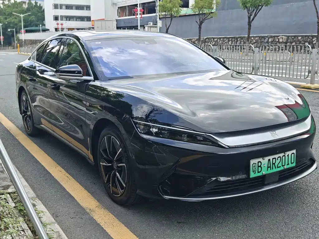BYD Han — миниатюра 3