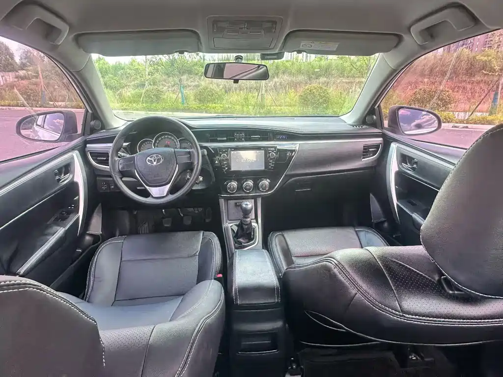 Toyota Corolla — миниатюра 5