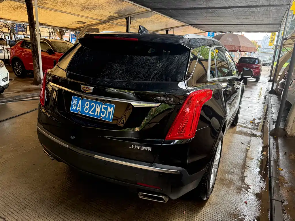 Cadillac XT5 — миниатюра 5