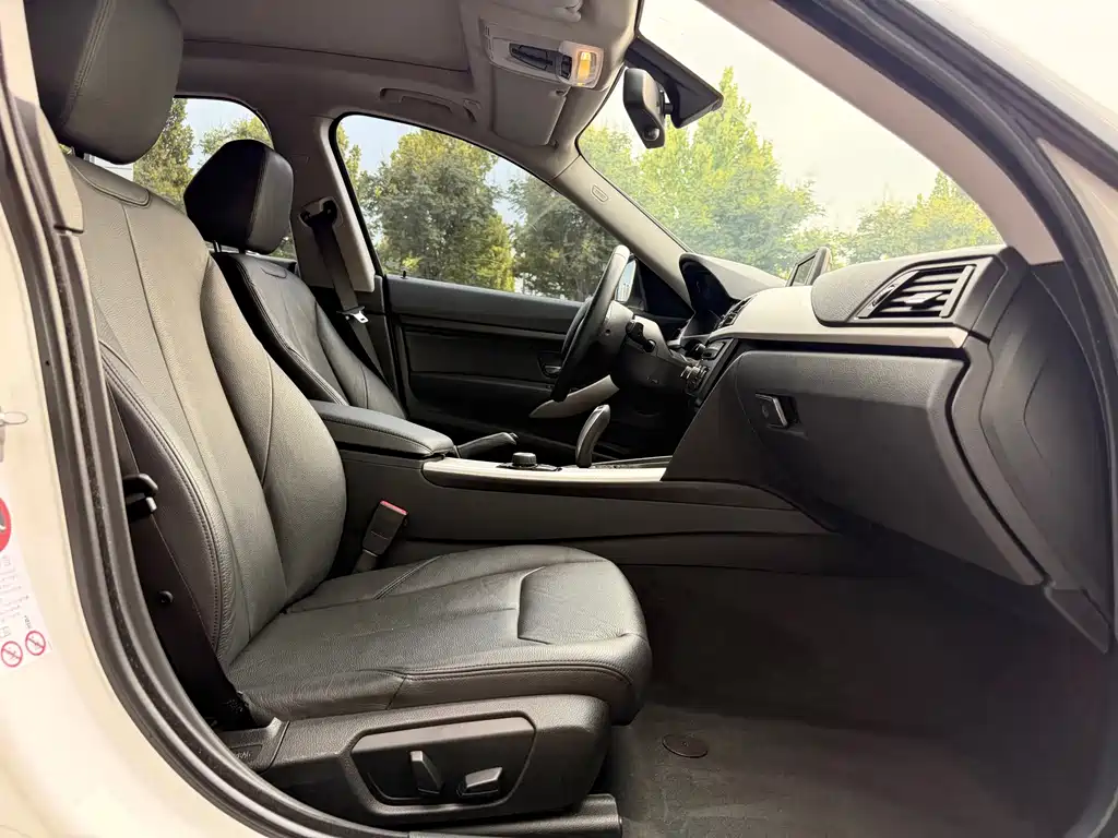 BMW 3 Series GT — миниатюра 20