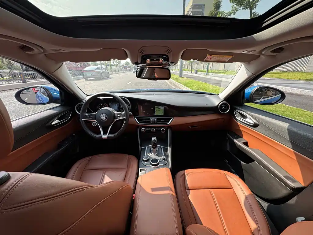 Alfa Romeo Giulia — миниатюра 6
