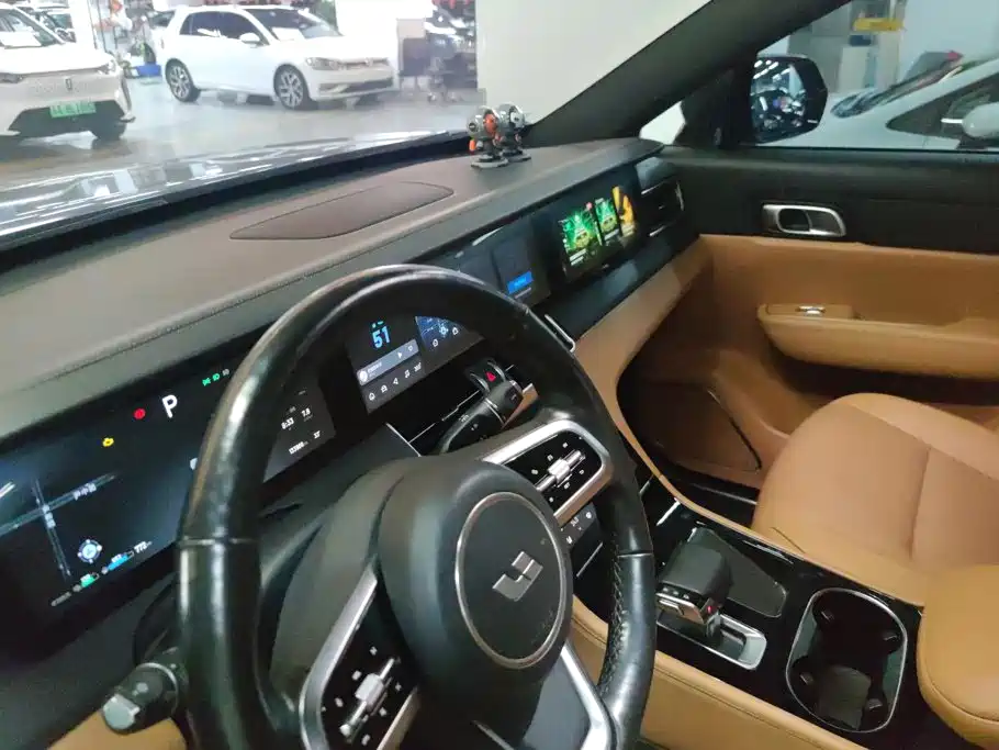 Li Auto Li ONE — миниатюра 13
