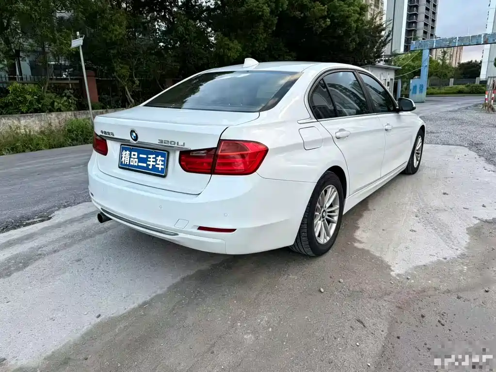 BMW 3 Series — миниатюра 9