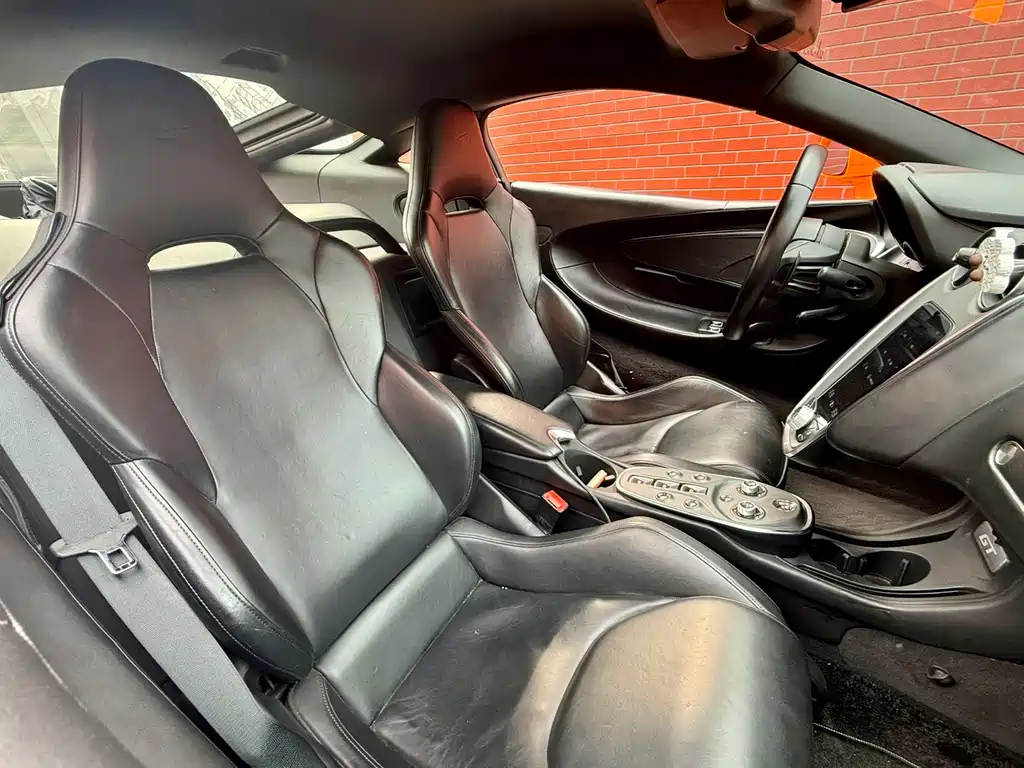 McLaren GT — миниатюра 13