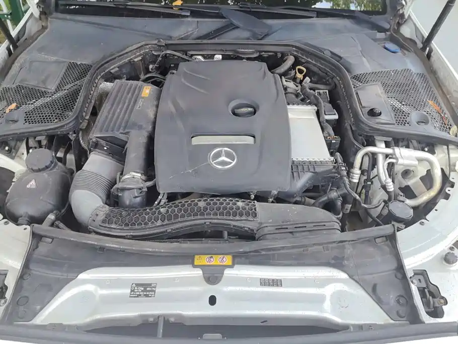 Mercedes-Benz C-Class — миниатюра 10