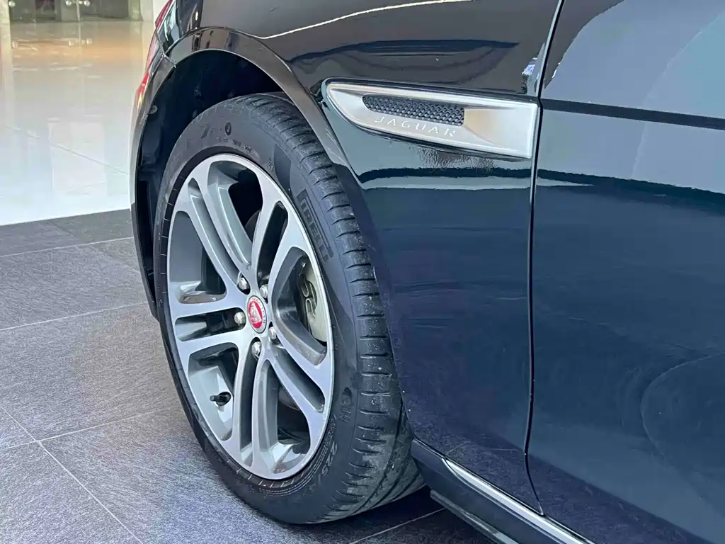 Jaguar XEL — миниатюра 29