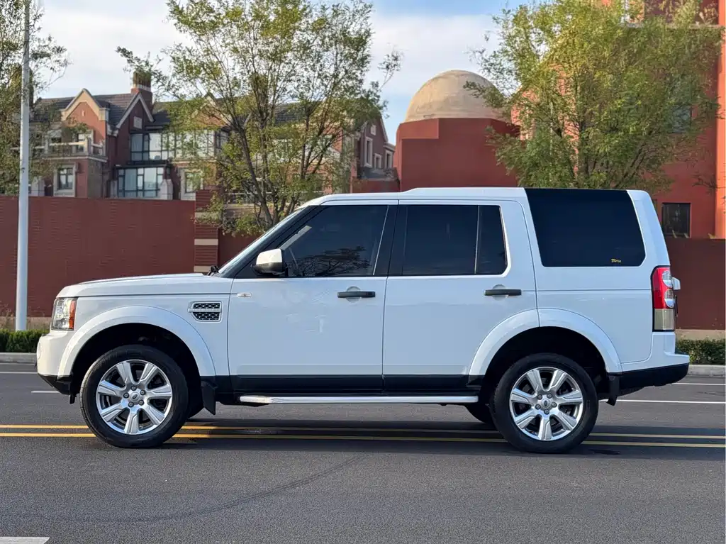 Land Rover Discovery — миниатюра 27
