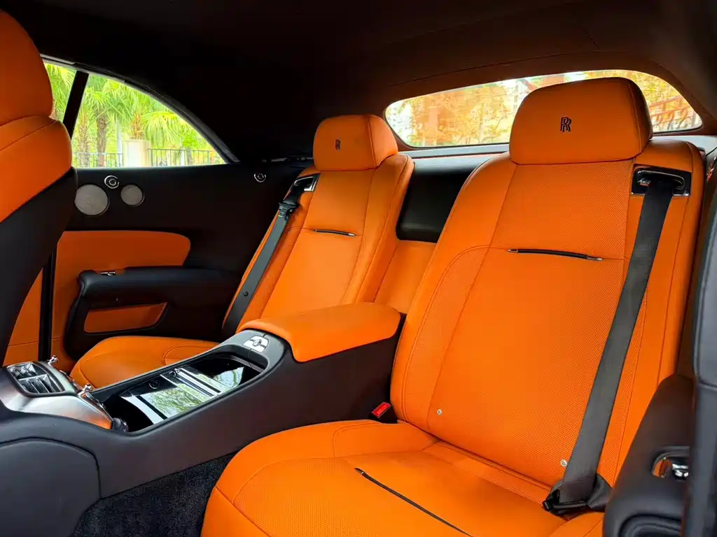 Rolls-Royce Dawn — миниатюра 13