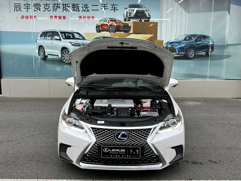 LEXUS CT
