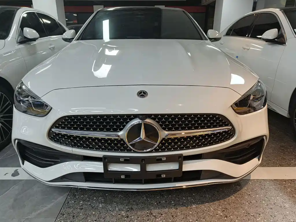 Mercedes-Benz C-Class — миниатюра 2