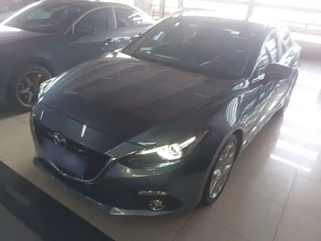 Mazda 3 Axela — миниатюра 2