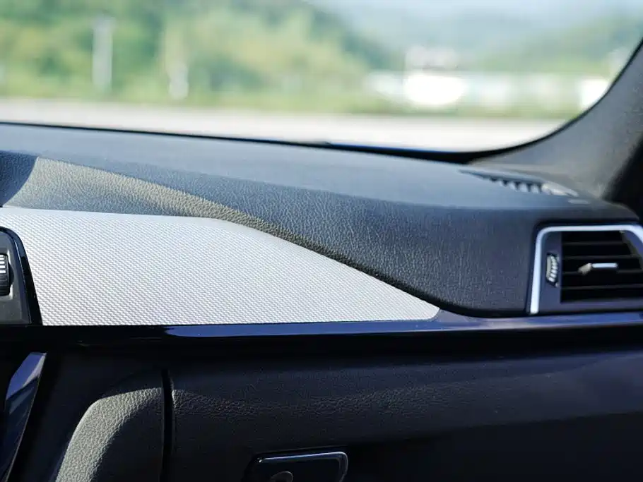 BMW 3 Series — миниатюра 20