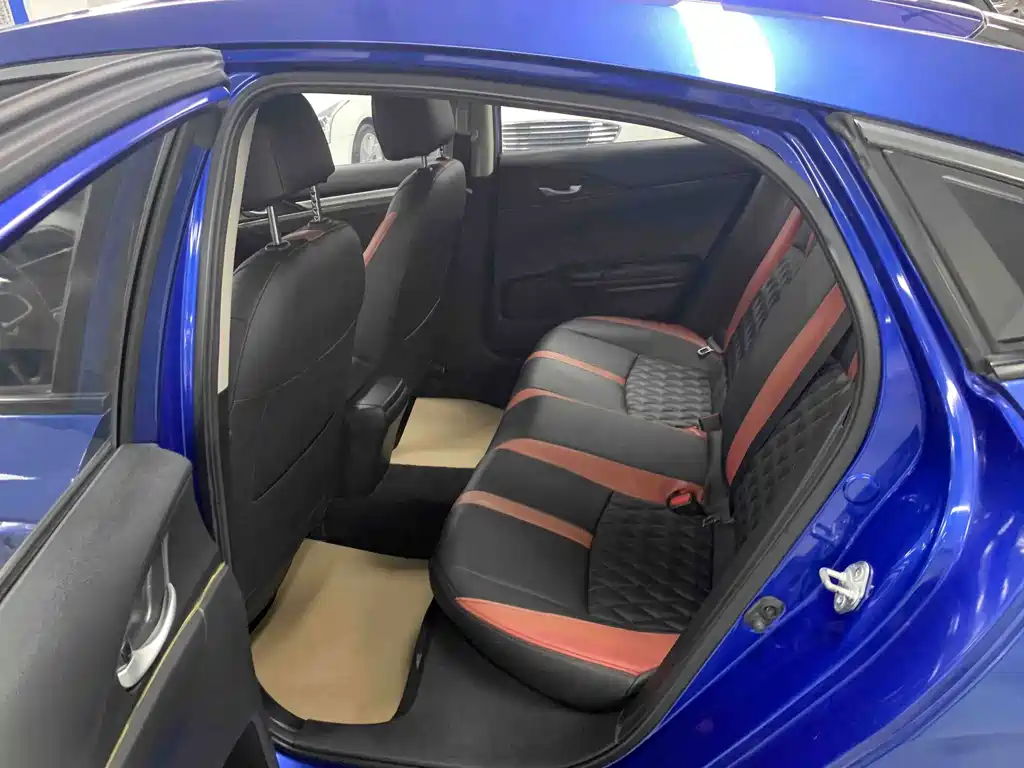 Honda Civic — миниатюра 9