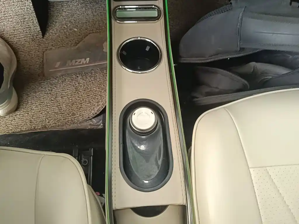Wuling MINIEV — миниатюра 14