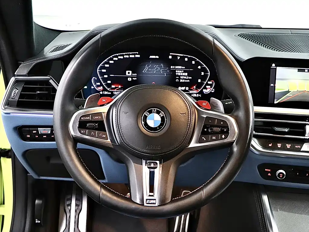 BMW M4 — миниатюра 10
