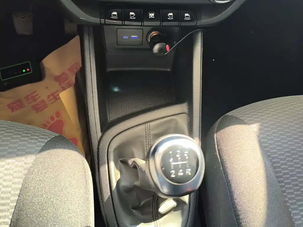 Hyundai Verna — миниатюра 14