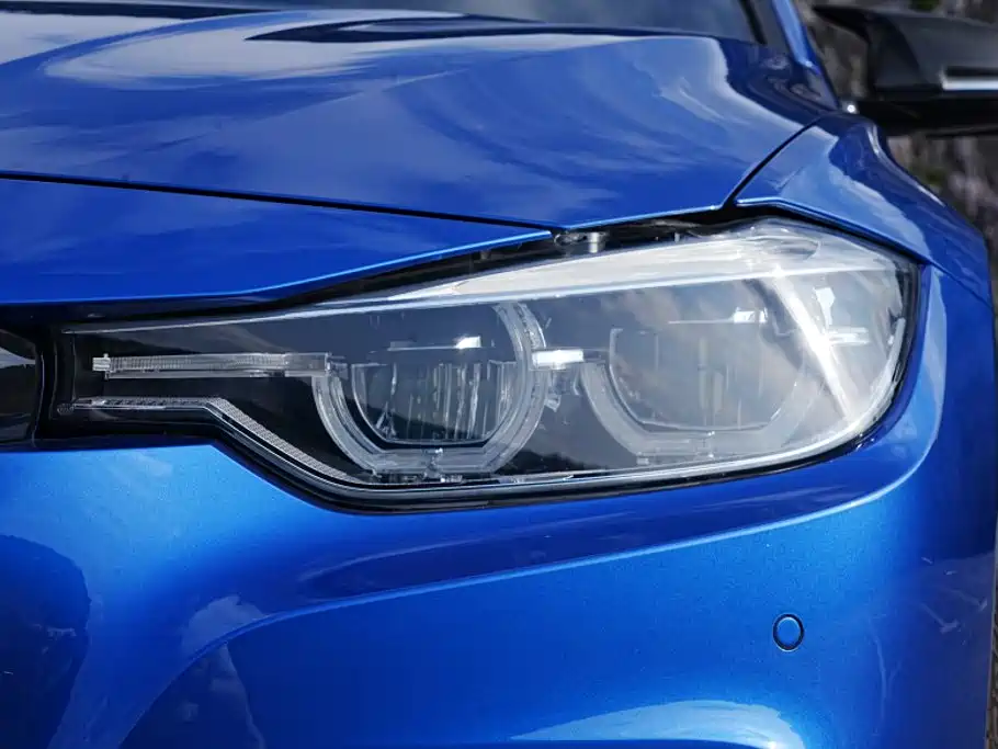 BMW 3 Series — миниатюра 17