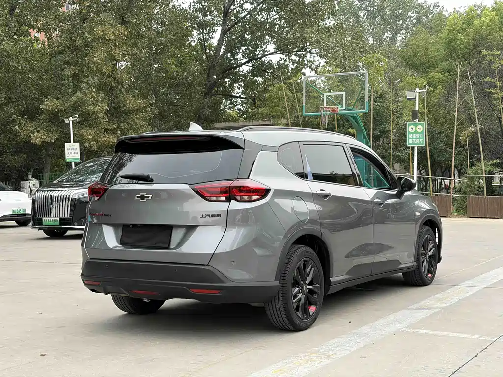 Chevrolet Volando — миниатюра 18