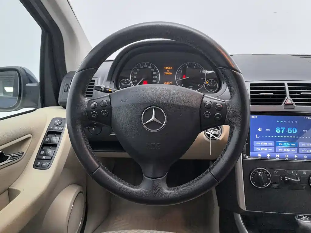 Mercedes-Benz A-Class (Import) — миниатюра 11