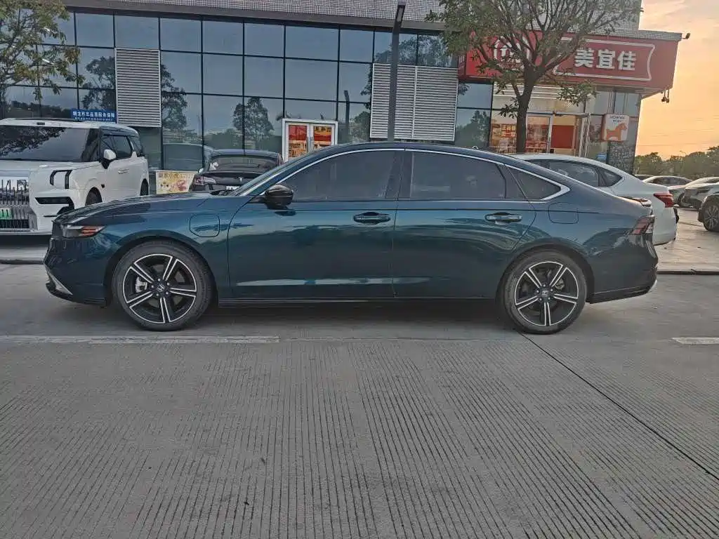 Honda Accord New Energy — миниатюра 3