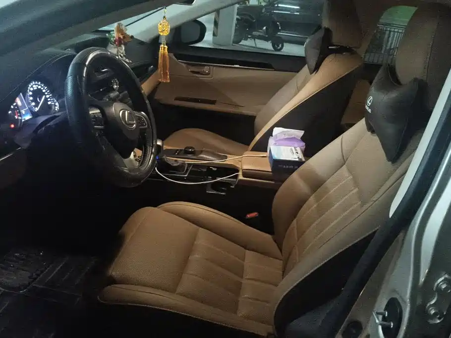Lexus ES — миниатюра 9