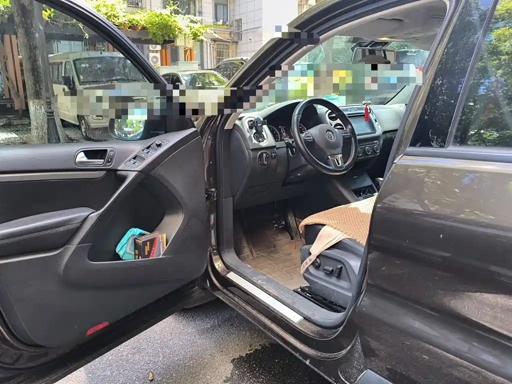 Volkswagen Tiguan — миниатюра 12