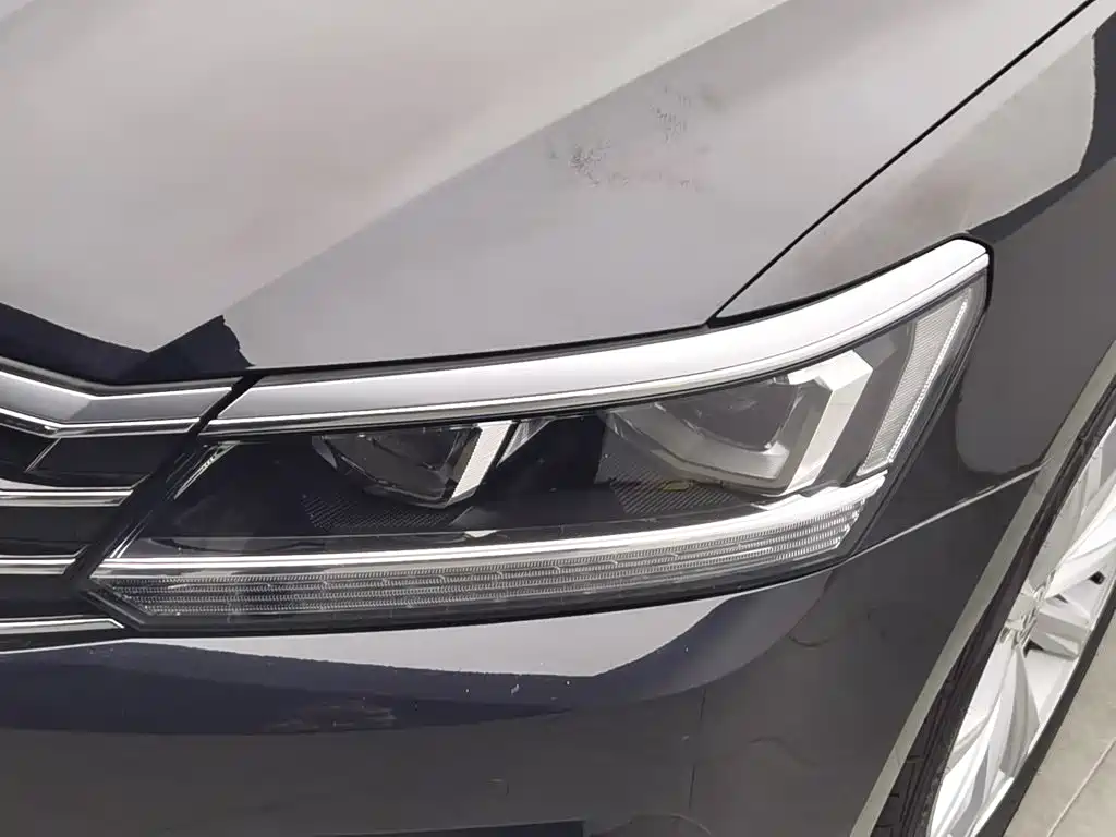 Volkswagen Passat — миниатюра 7