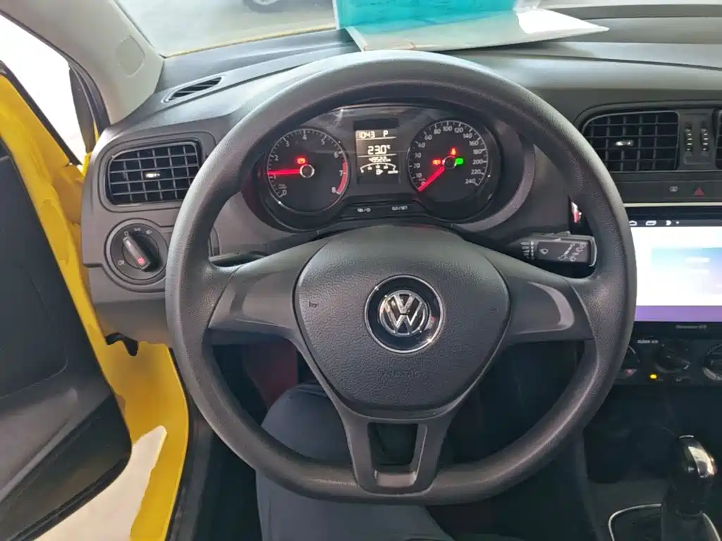 Volkswagen Polo — миниатюра 11