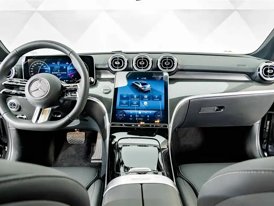 Mercedes-Benz C-Class — миниатюра 13