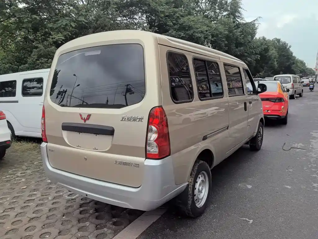 Wuling Rongguang — миниатюра 7