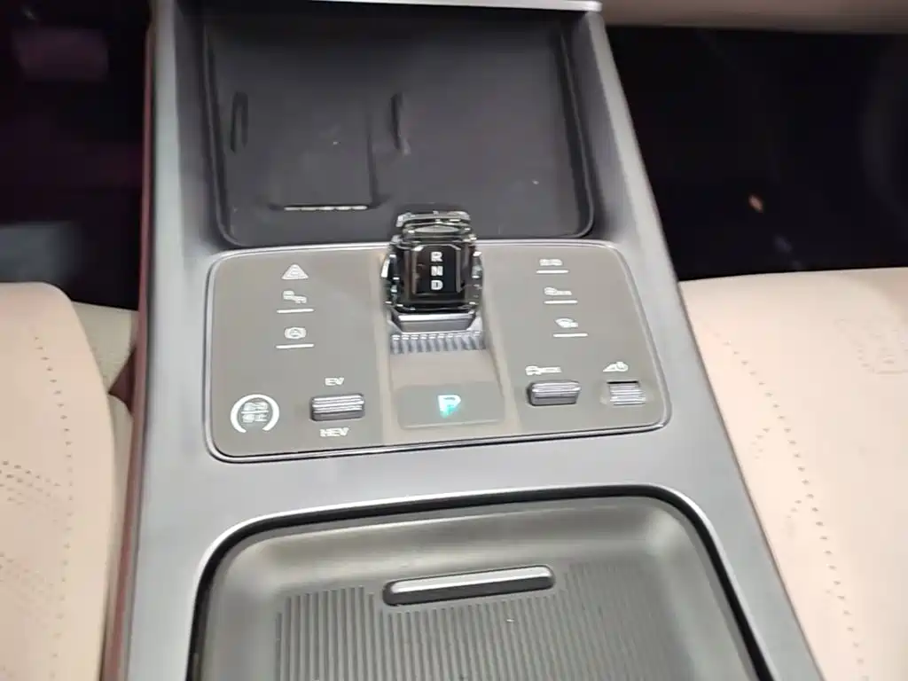 BYD Seal 07 DM-i — миниатюра 14