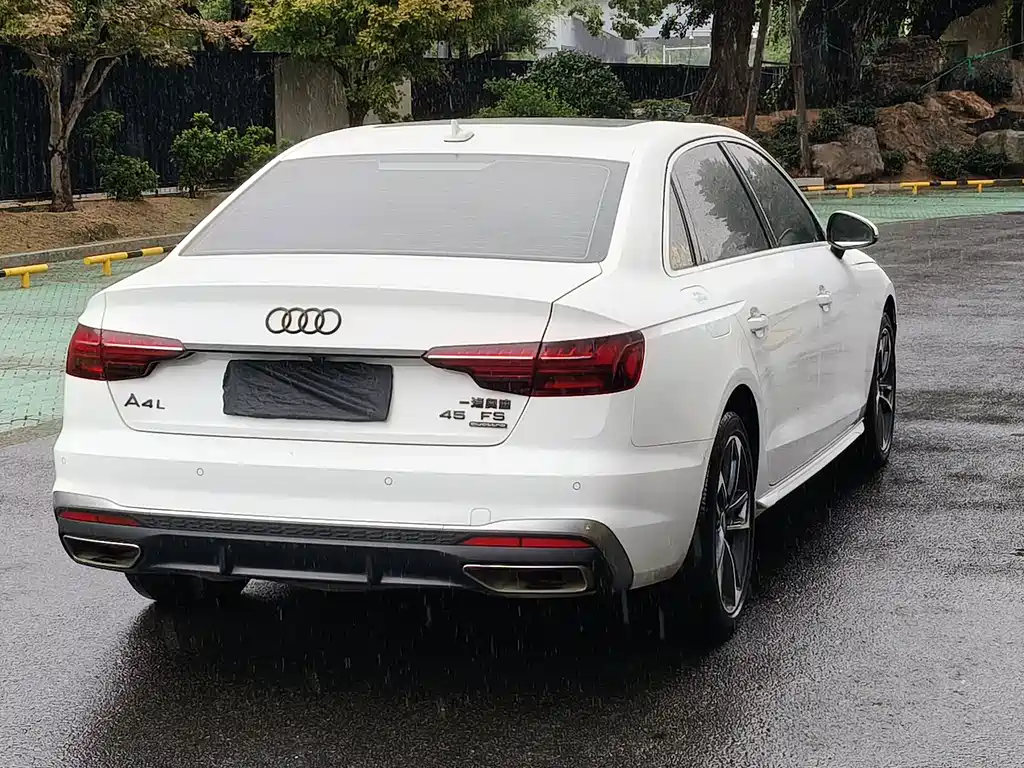 Audi A4L — миниатюра 13