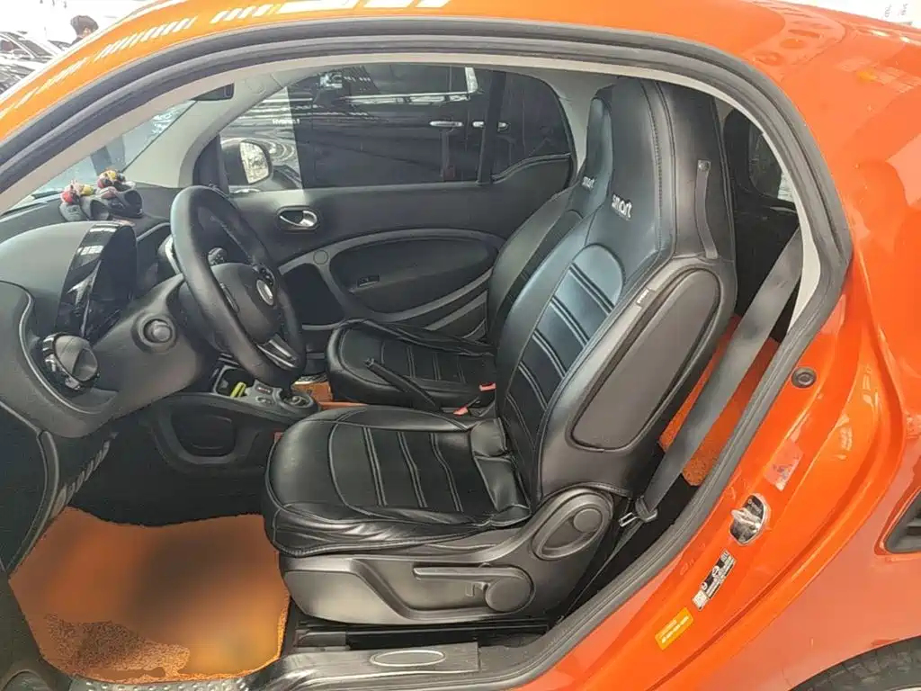 smart Smart Fortwo — миниатюра 17