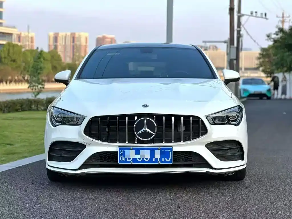 Mercedes-Benz CLA (Import) — миниатюра 2