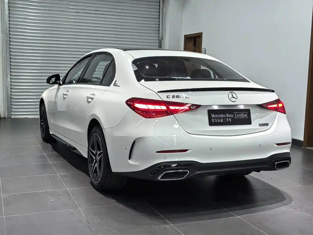 Mercedes-Benz C-Class — миниатюра 19